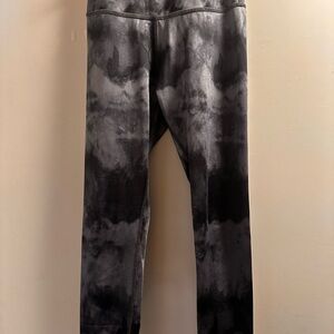 Black and Gray Tie-Dye Leggings